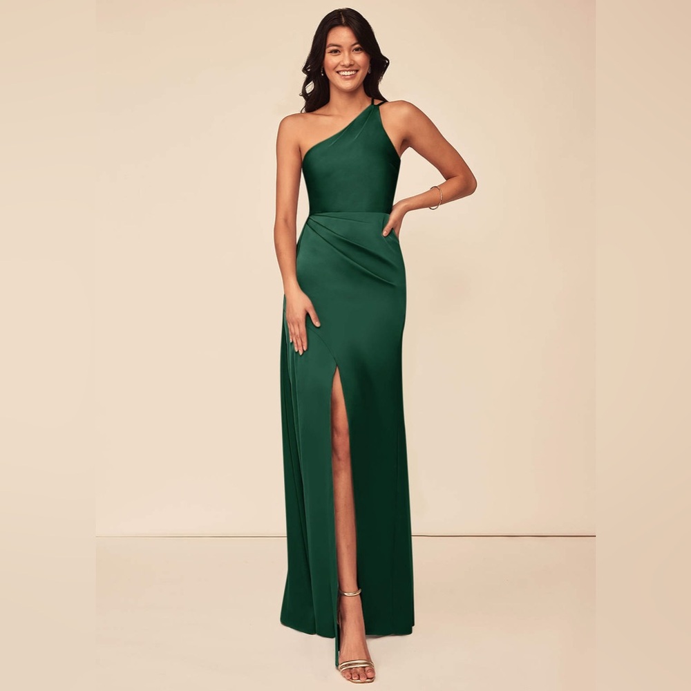 NWT Azazie Maron Satin Dress